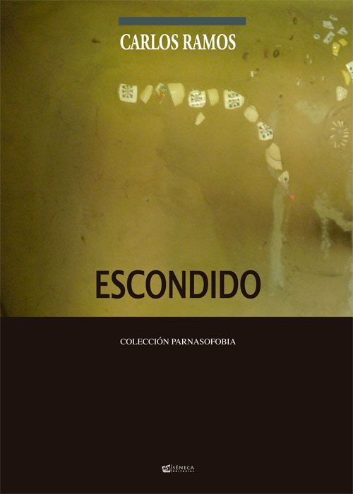 Portada del libro 'Escondido' de Carlos Ramos